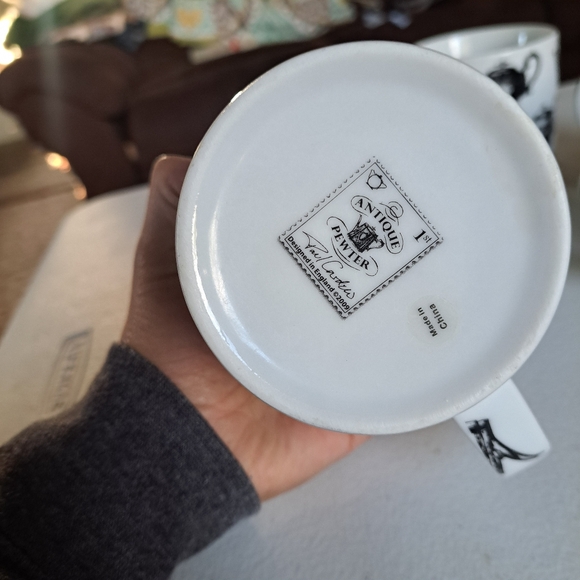 Ceramic Antique Pewter Cup Mugs - Picture 3 of 3